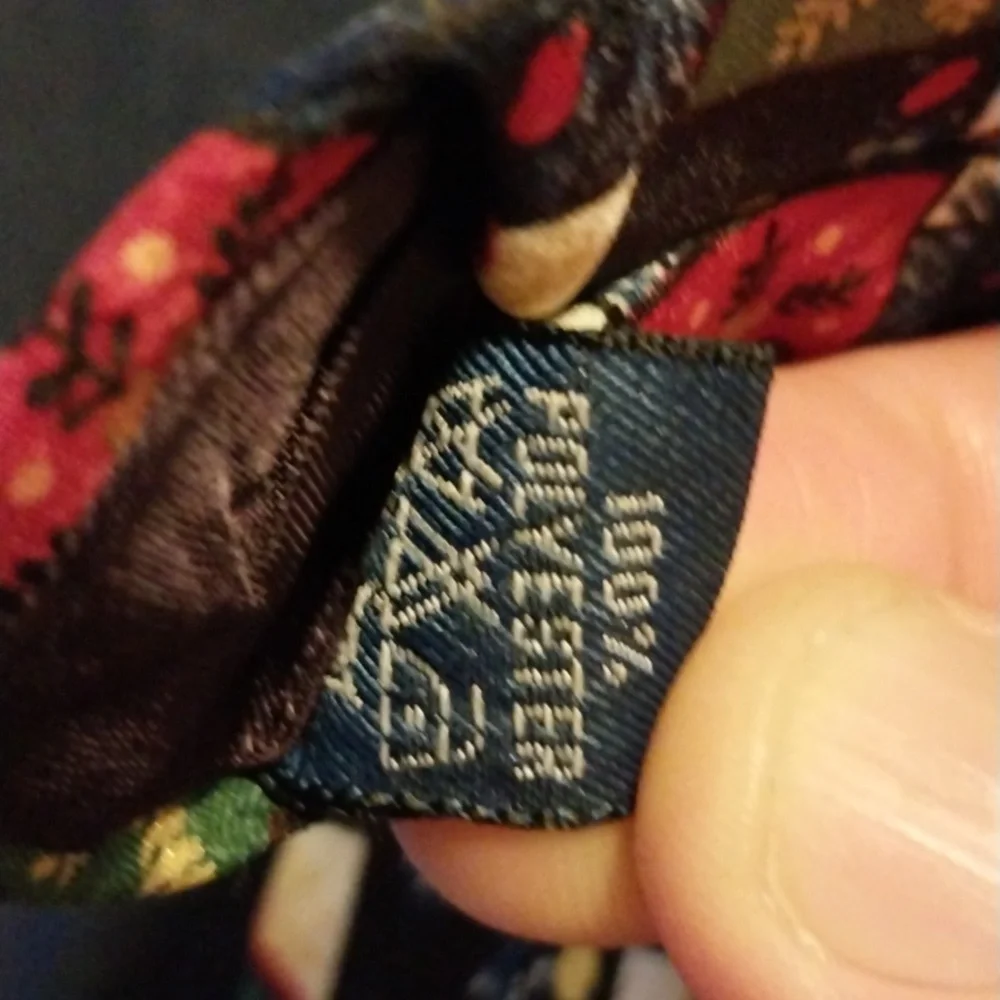 Mickey Unlimited Christmas Holiday Tie Carolers Donald Duck Goofy Disney - Picture 3 of 5